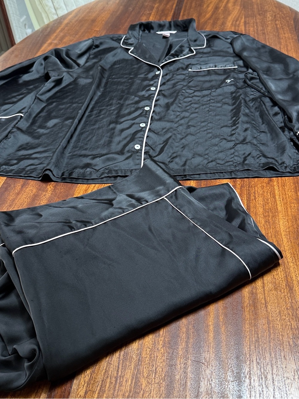Victoria’s Secret classy Black Satin Two-Piece Pajama Set with White Piping